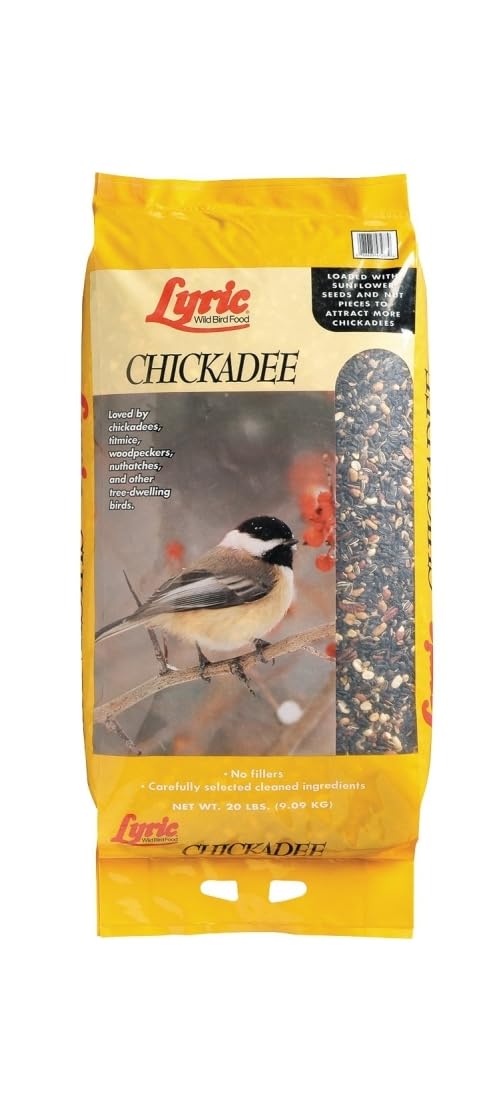 Lyric 20 lb bag front view showing product branding and benefits