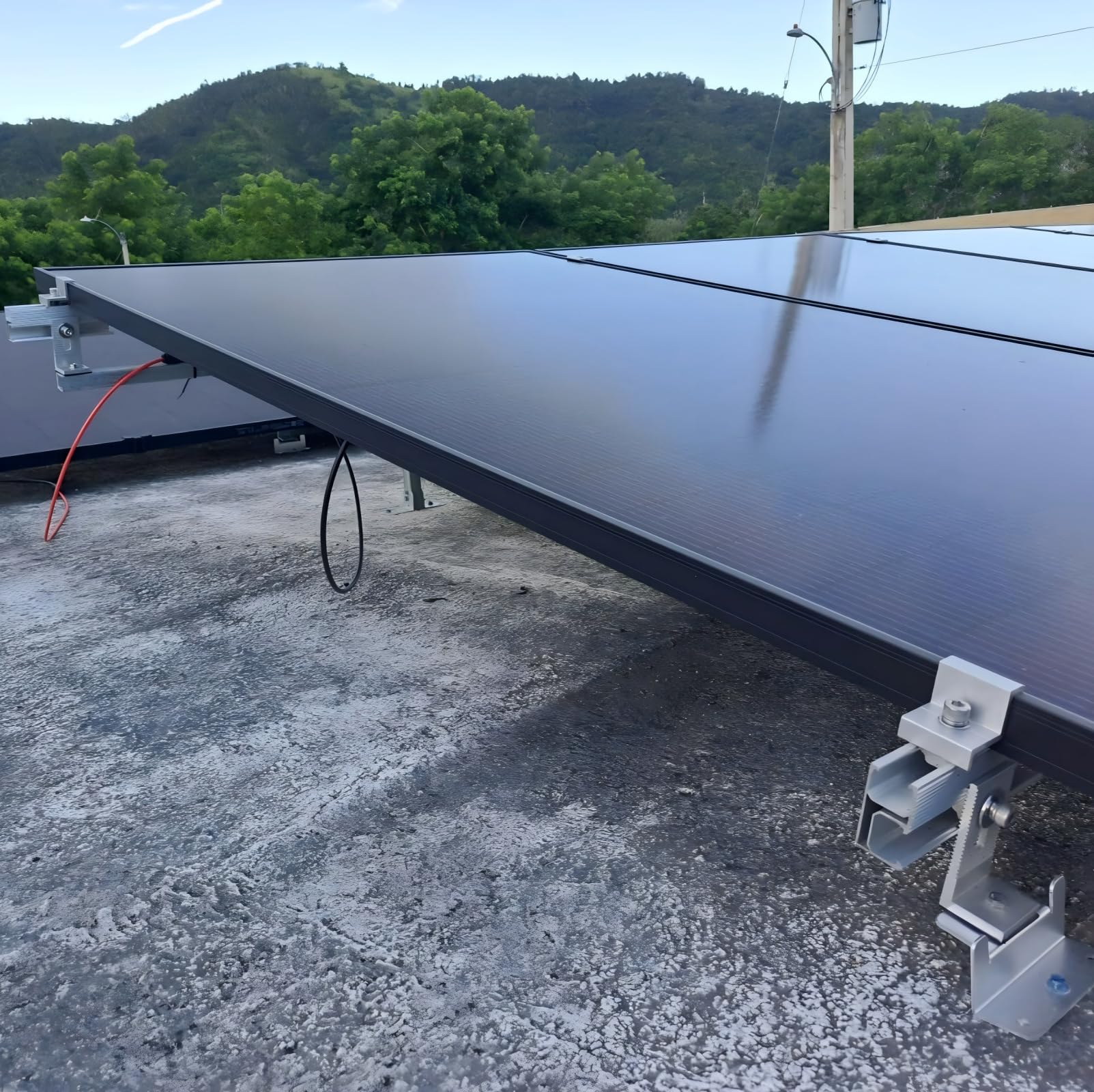magamuz rail close-up showing anodized texture and long-lasting corrosion resistance