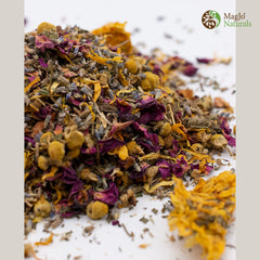 MagJo herbs sprinkled in a nest box promoting cleaner coop scent