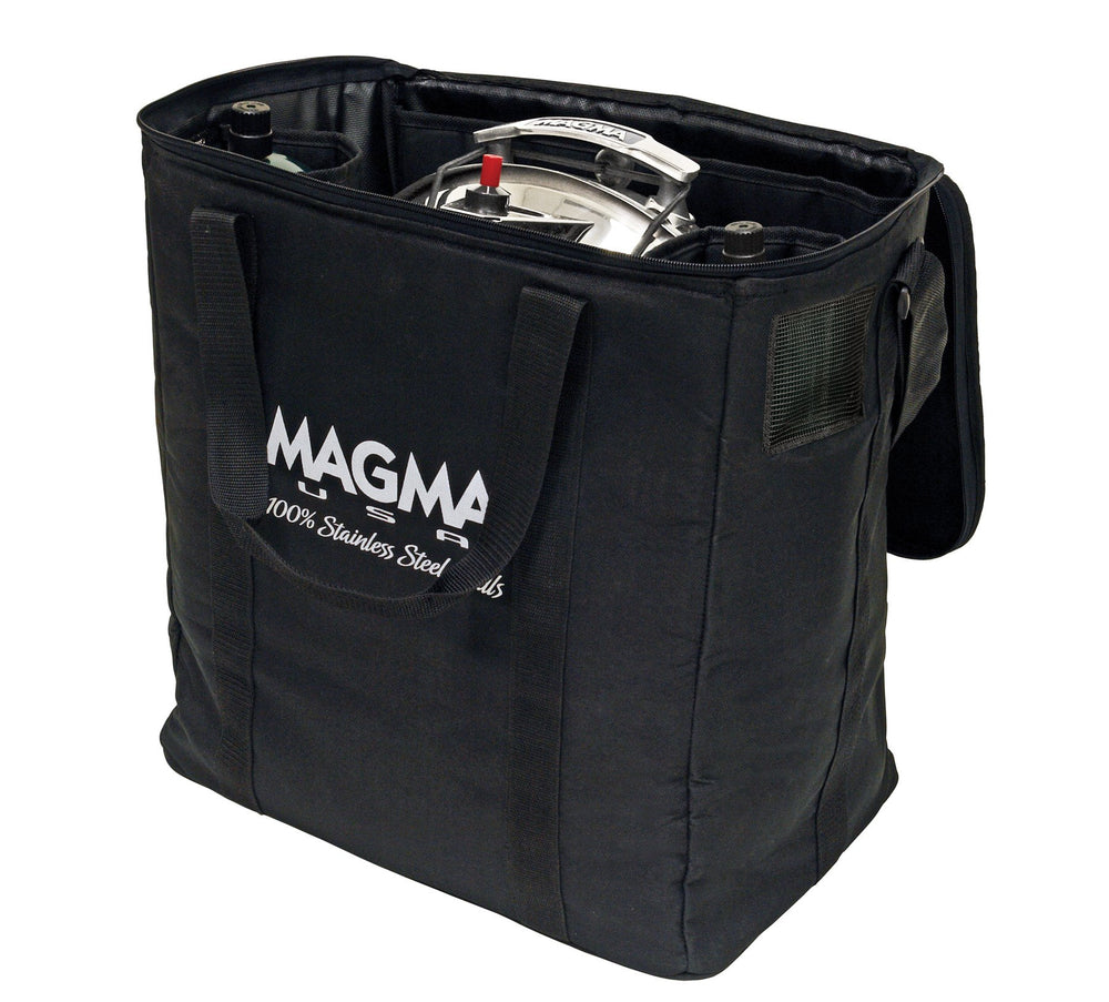 MAGMA close-up of thick padding and internal pockets protecting grill and accessories