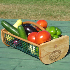 Maine Garden oak handle close-up demonstrating sturdy comfortable grip