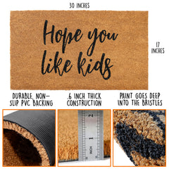 MAINEVENT close-up of coir fibers highlighting durable texture and superior dirt removal