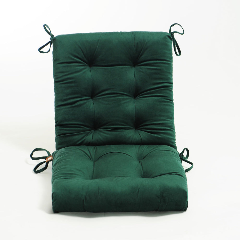 Makimoo close-up of polyester canvas texture highlighting durable weather-resistant fabric