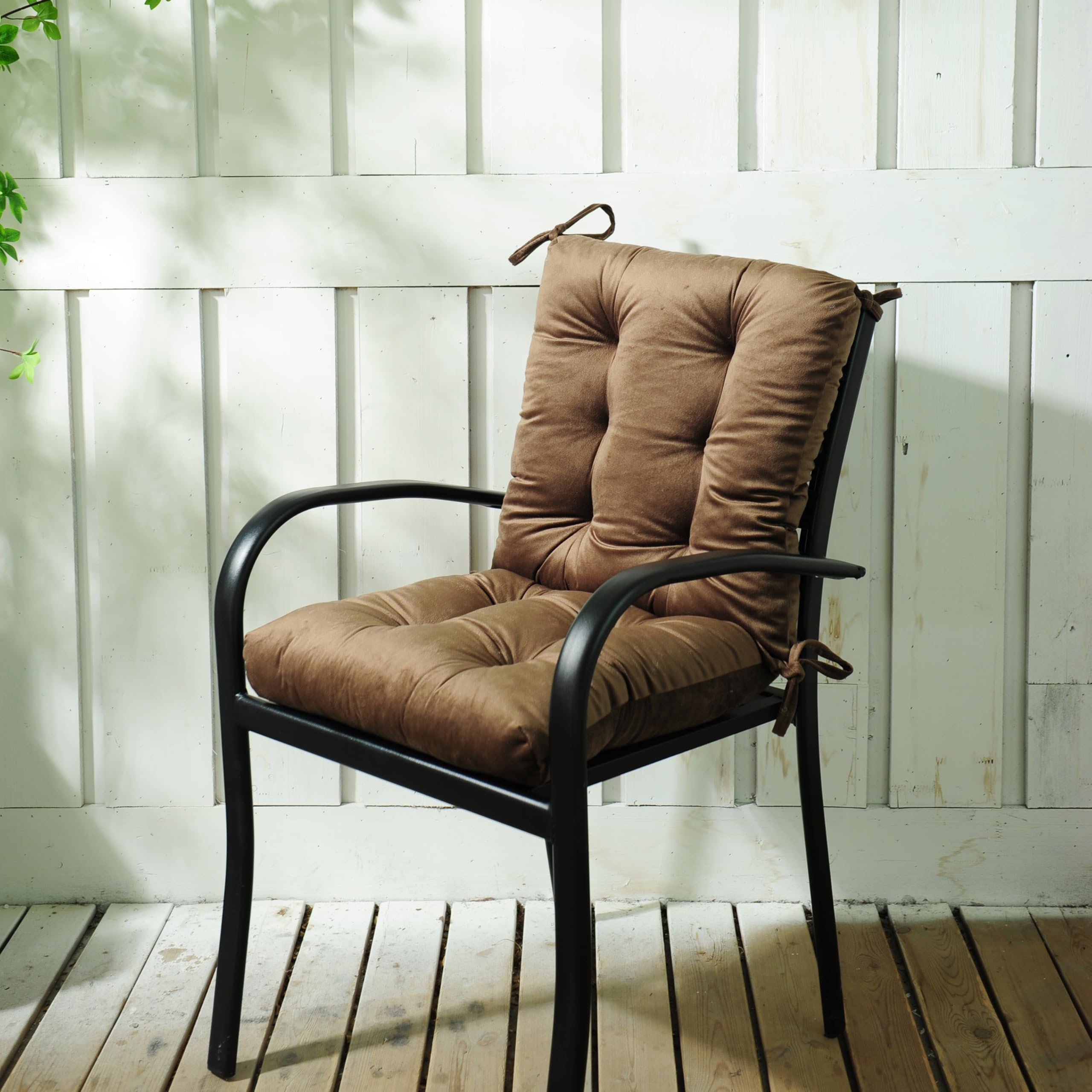 Makimoo cushions in garden setting showing style and outdoor-ready benefit