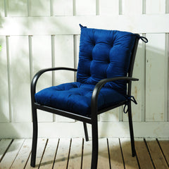 Makimoo tied cushion corner closeup showing secure ties that prevent slipping