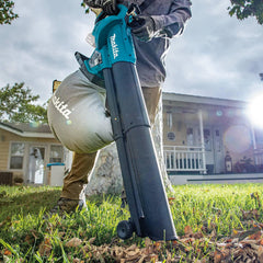 Makita mulch output in bag showing 10:1 leaf reduction benefit