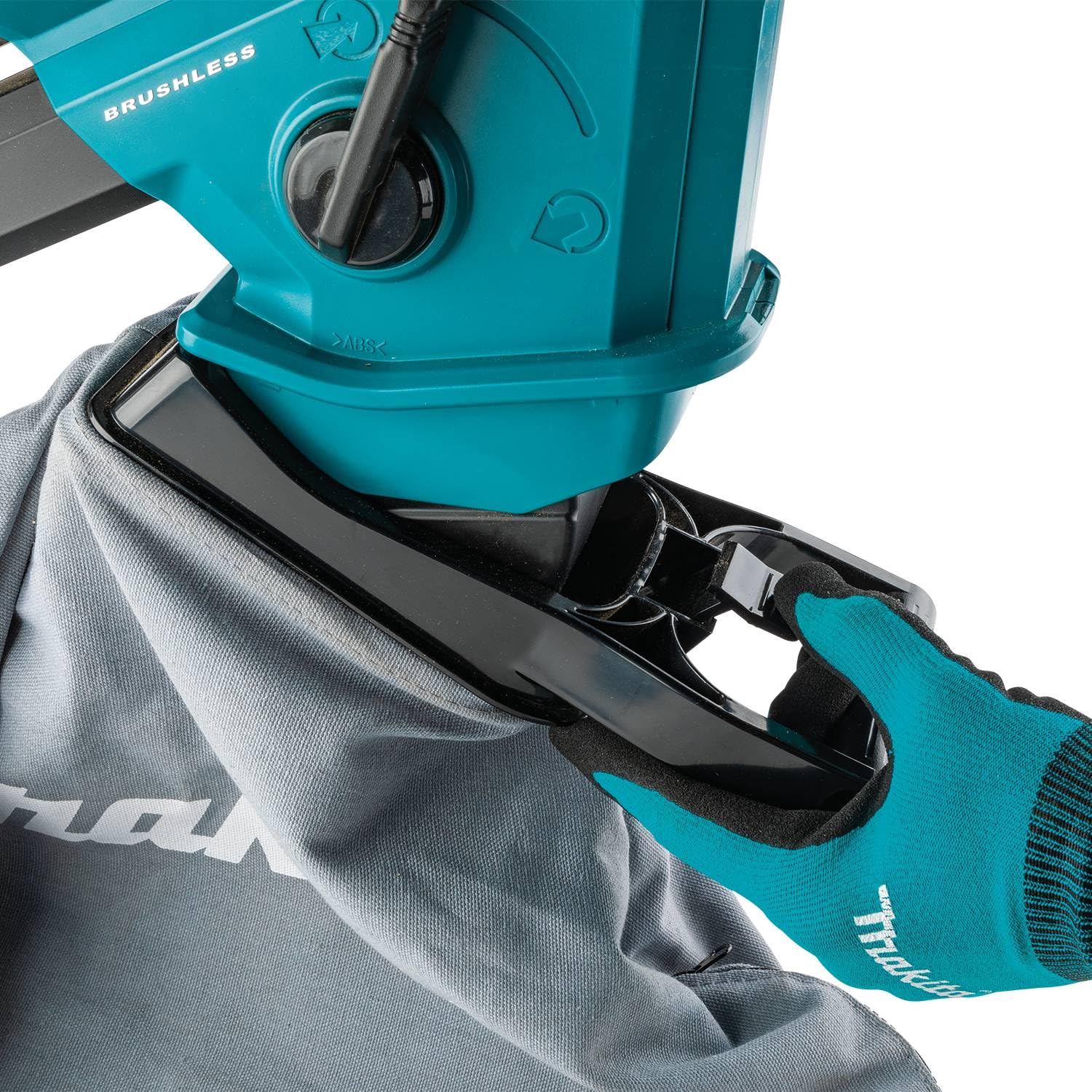 Makita size comparison with hand showing compact cordless convenience benefit