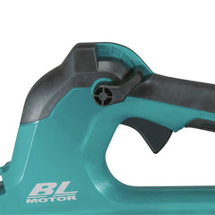 Makita XBU03SM1 nozzle close-up showing airflow tip for concentrated blowing power