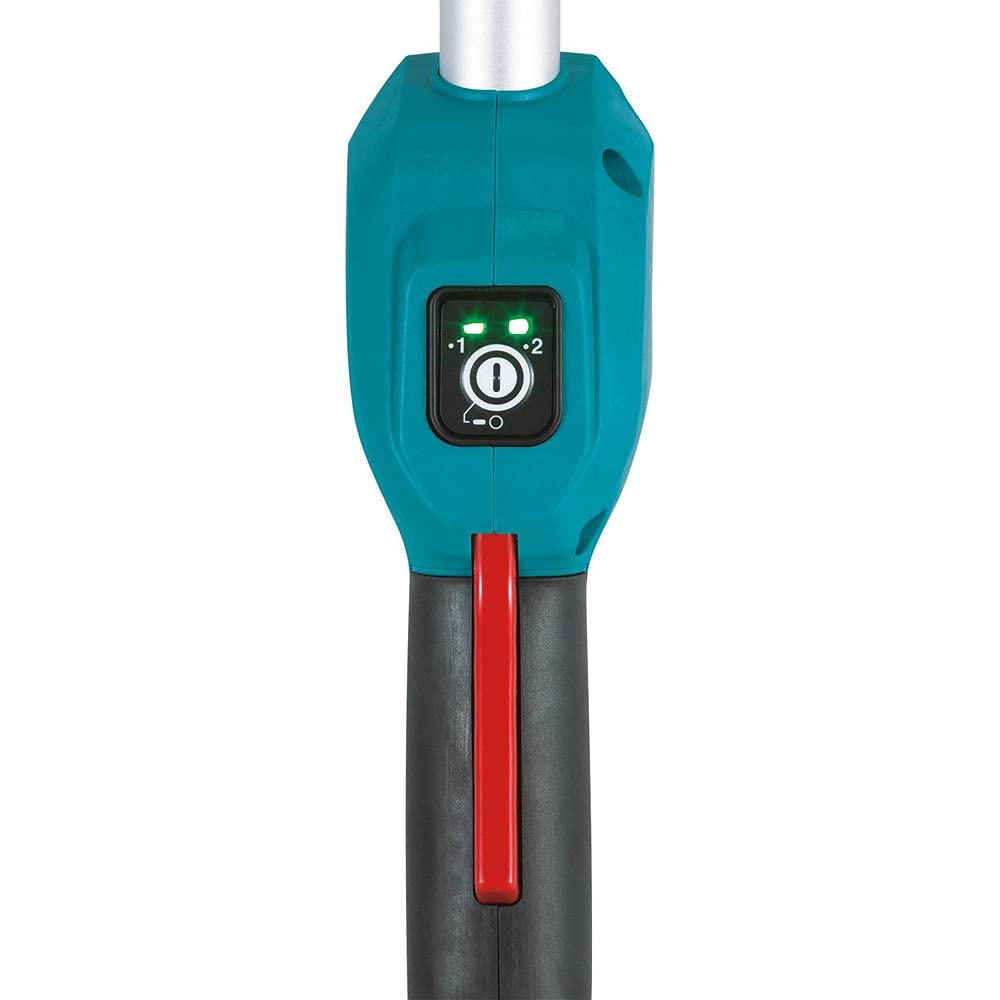 Makita XRU23Z close-up of rapid load bump-and-feed head for fast line changes