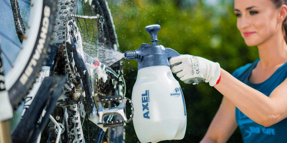 Marolex Axel 3000 pump handle detail, offering quick pressurisation up to 4 bar