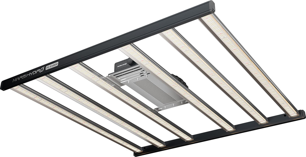 MARS HYDRO front view of FC-E4800 showing compact full-spectrum profile and uniform light