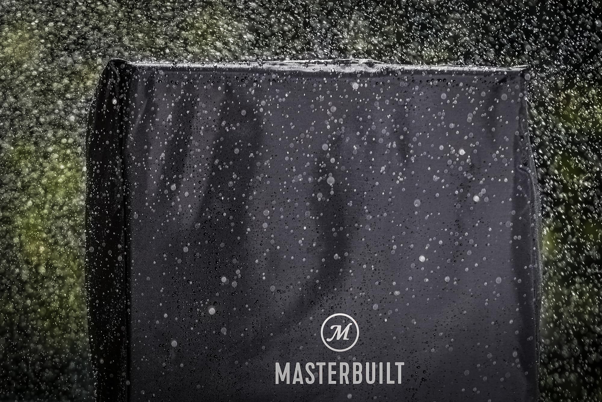 Masterbuilt side fit profile demonstrating secure coverage benefit