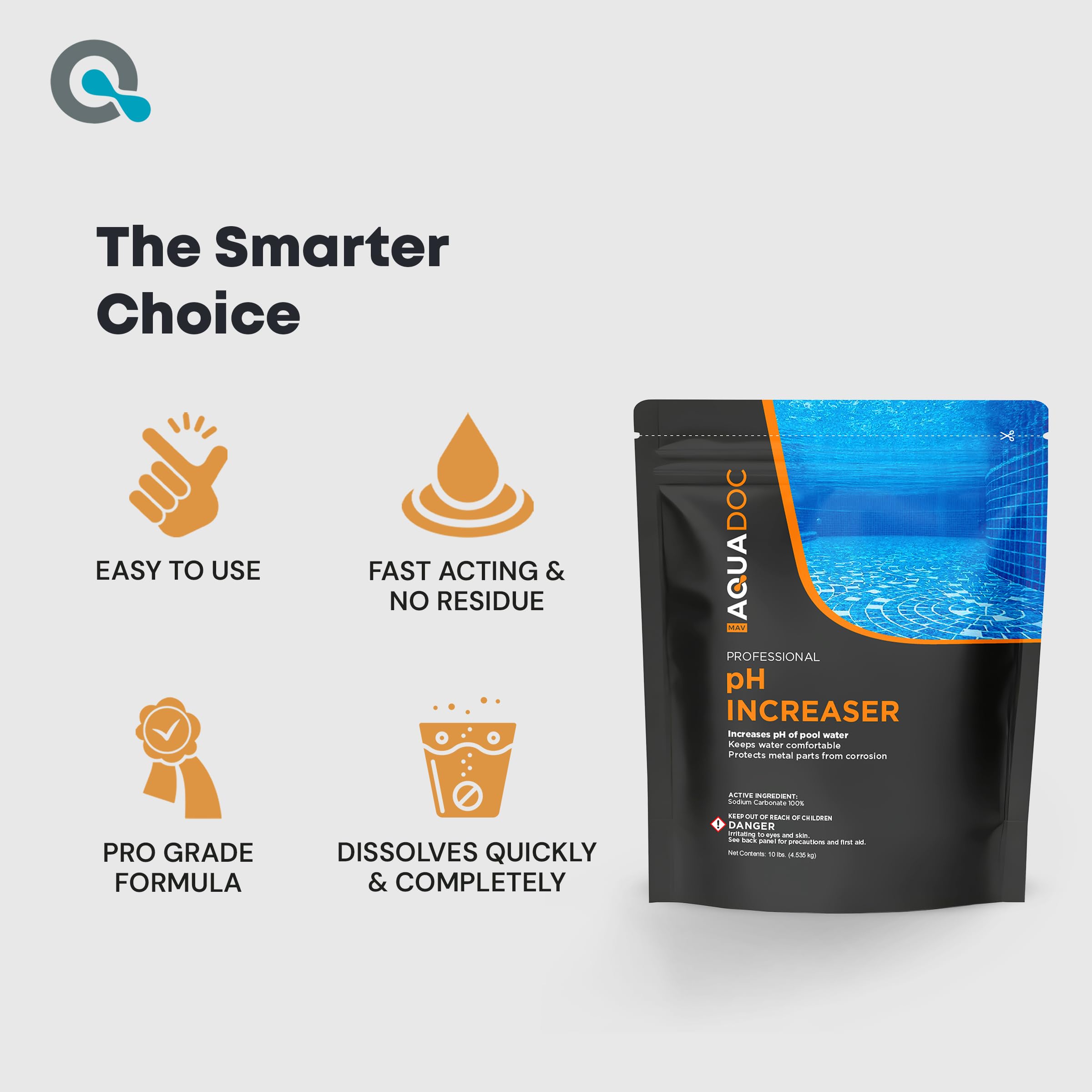 MAV AquaDoc pouring powder into pool with circulation for quick action