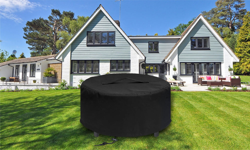 MAVINCHER cover protecting Yukon surround from rain, keeping tabletop dry and clean
