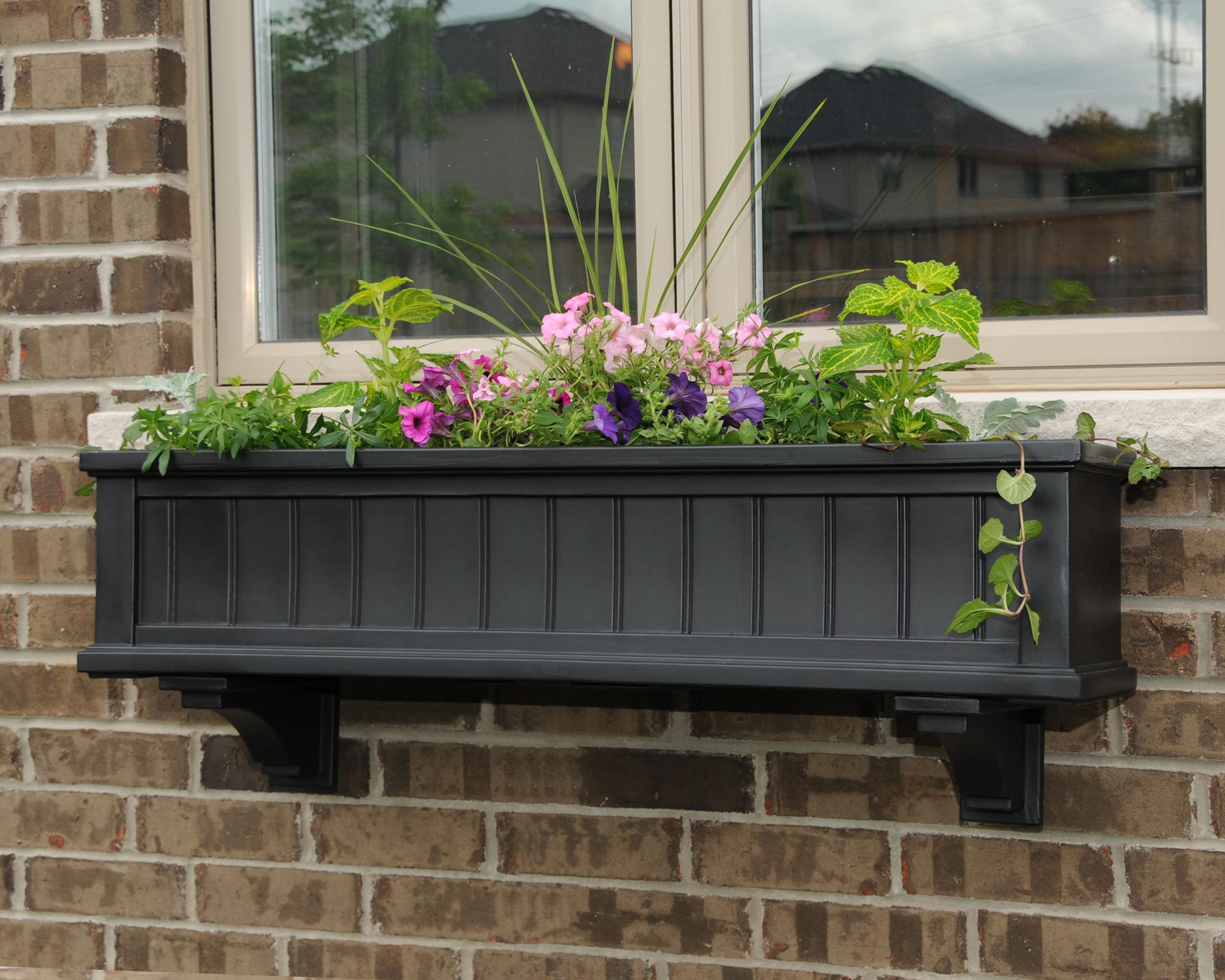Mayne planter with tape measure for scale showing 48 inch capacity benefit