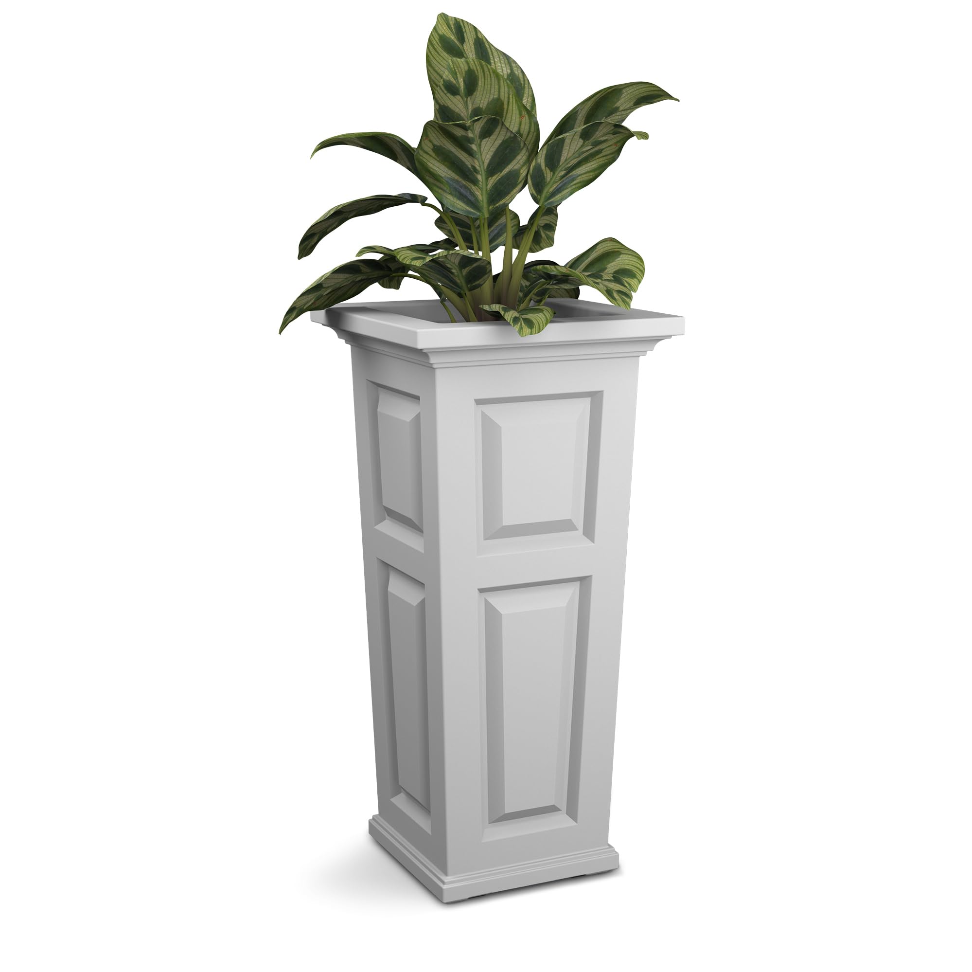 Mayne Nantucket front view showing classic tall planter and curb appeal
