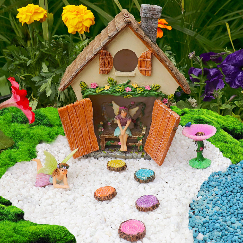 Meadow & Oak kit in hand showing scale and easy placement benefits