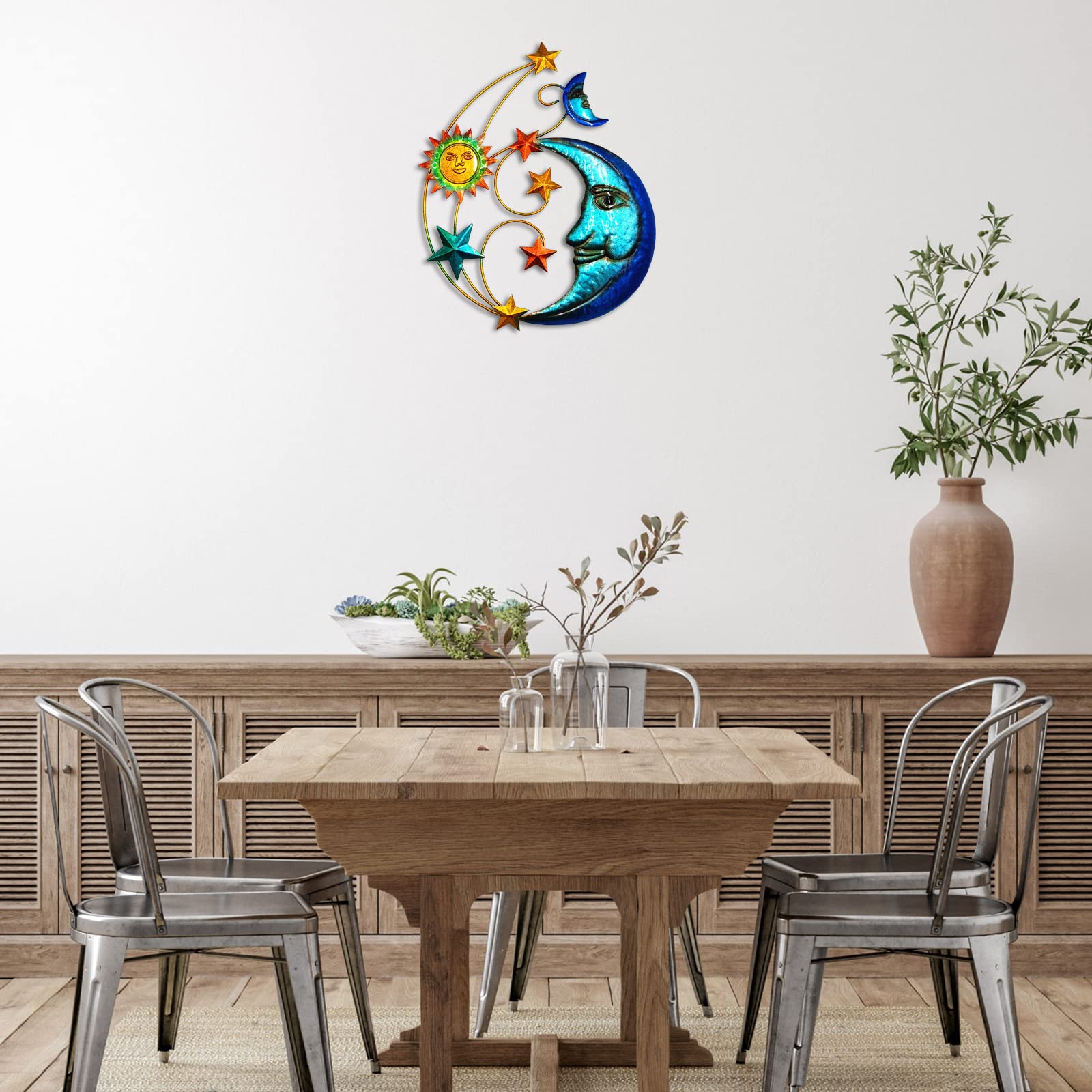 Meduofon moon and stars detail showcasing decorative accents and visual balance