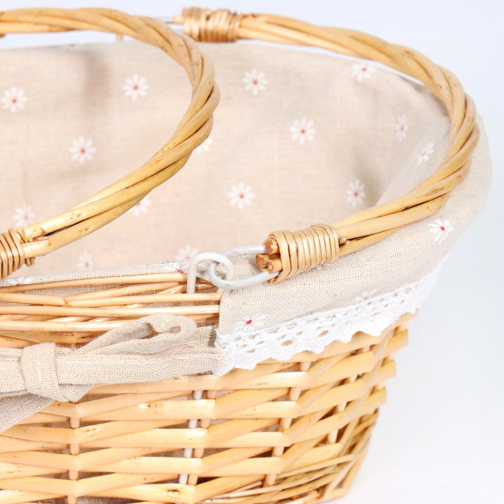 MEIEM basket used as a wedding petal holder to present favors elegantly