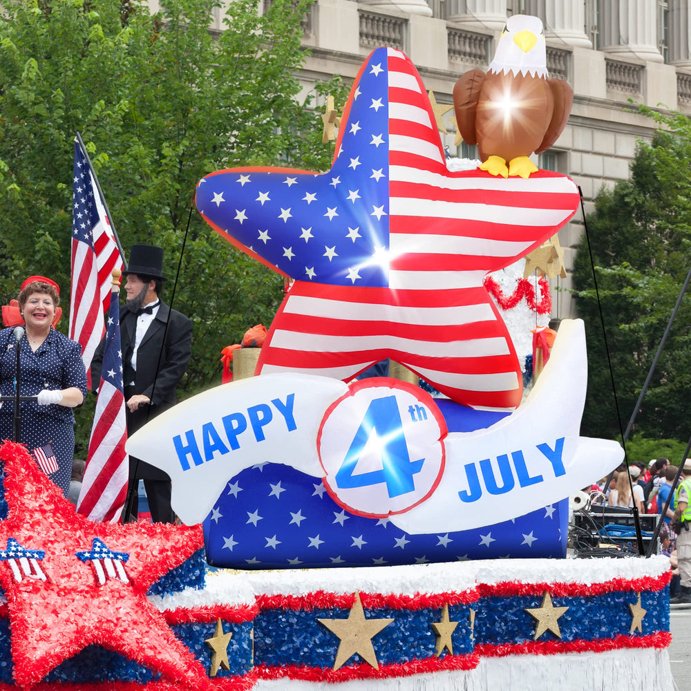 Melisheer inflatable on a lawn at a party, patriotic centerpiece boosts atmosphere