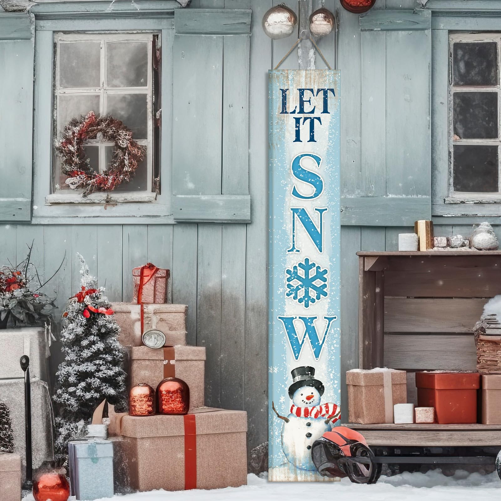 Menkxi hanging on door demonstrating easy seasonal display