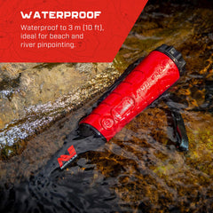 MINELAB PRO-FIND 40 in use at beach for waterproof searching benefit