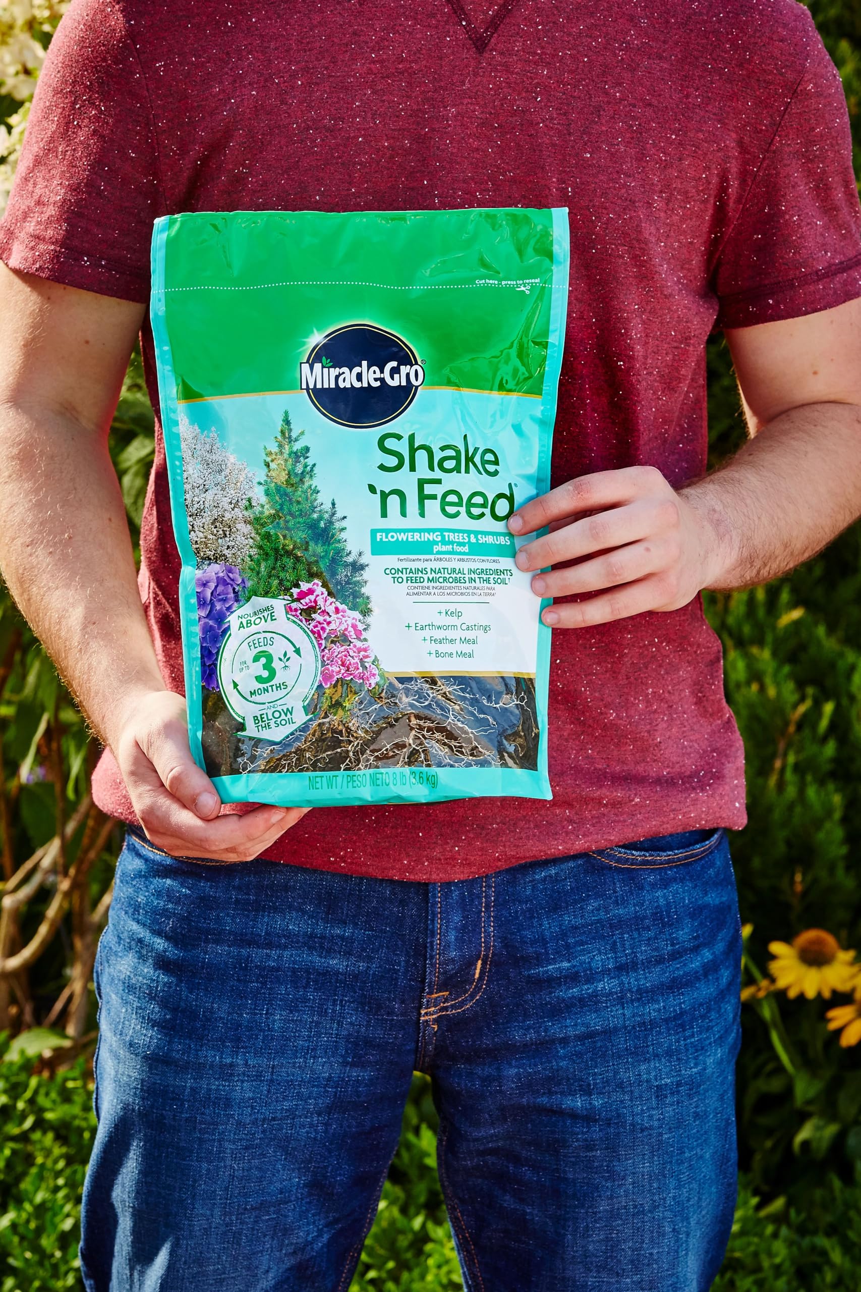 Miracle-Gro ingredients display with kelp and castings boosting soil life
