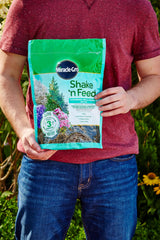 Miracle-Gro ingredients display with kelp and castings boosting soil life