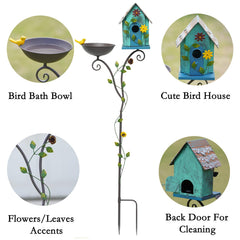 MNRYLKB birdhouse entrance hole detail providing safe small-bird shelter