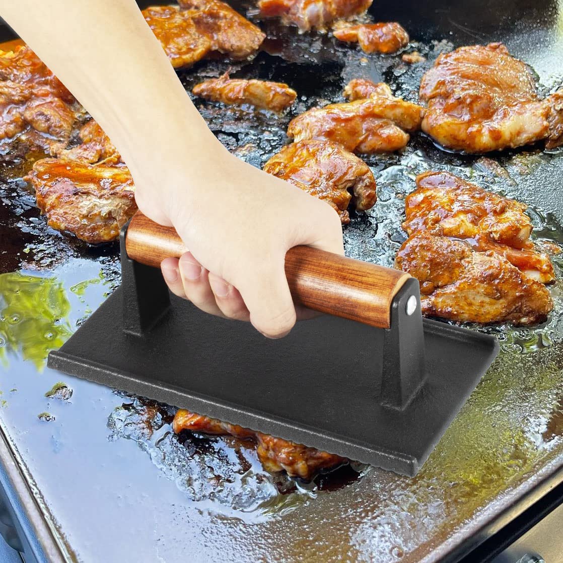 MOASKER press underside raised grain detail creating crisp grill marks