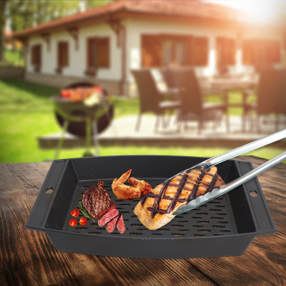 MOASKER size comparison with spatula showing 15x12 inch capacity for batch cooking