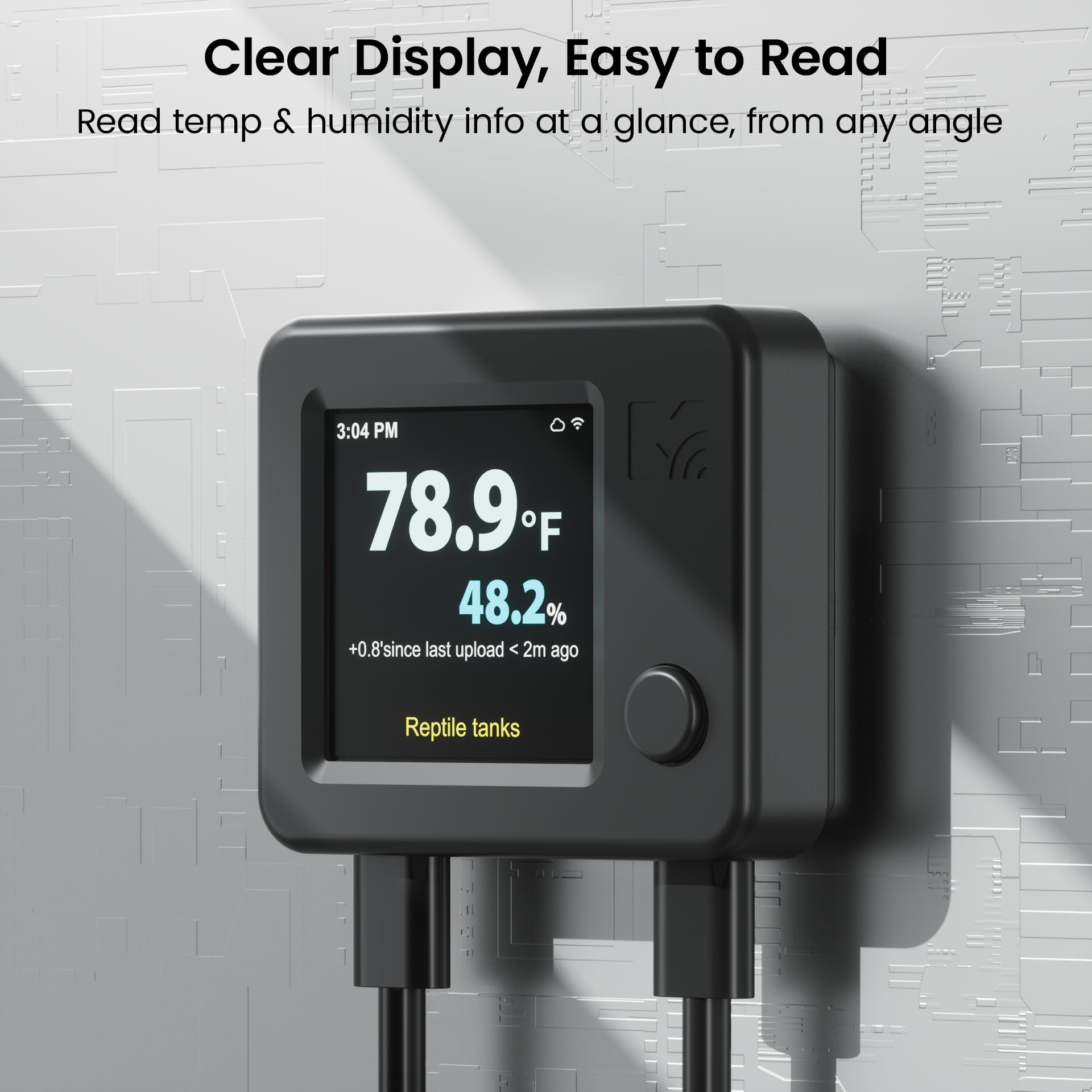 MOCREO device flashing red during alarm to alert on‑site quickly