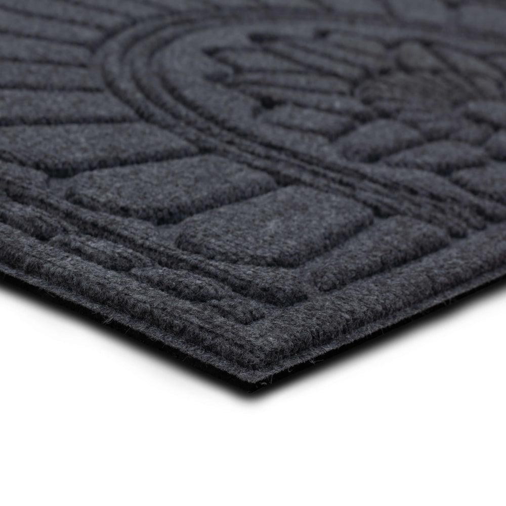 Mohawk Home mat on standard doorway showing 2x3 scale and unobstructed door clearance