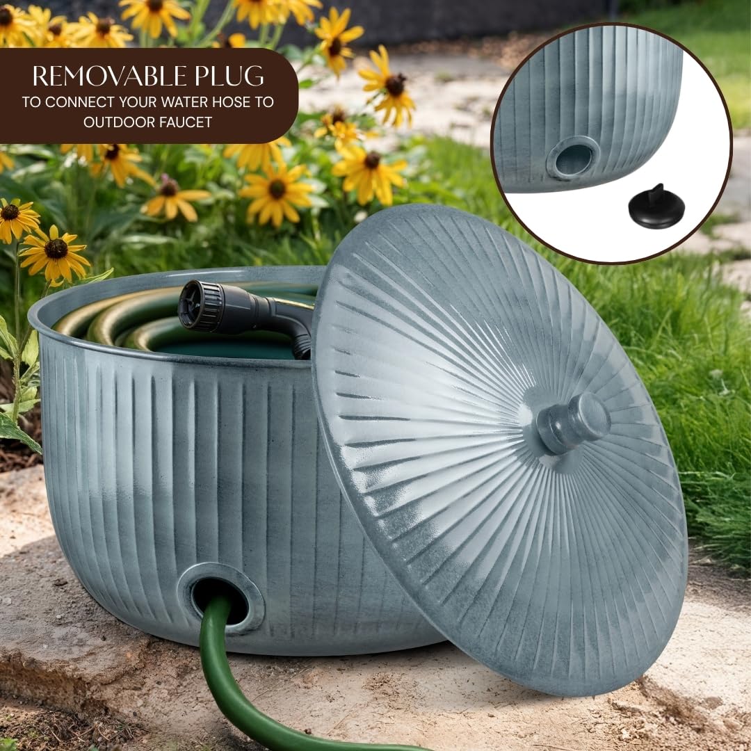 Monarch Abode interior center post detail for tangle-free hose coiling benefit