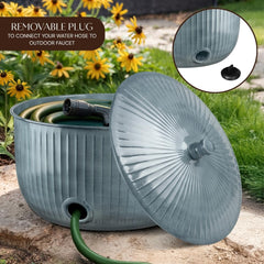 Monarch Abode interior center post detail for tangle-free hose coiling benefit