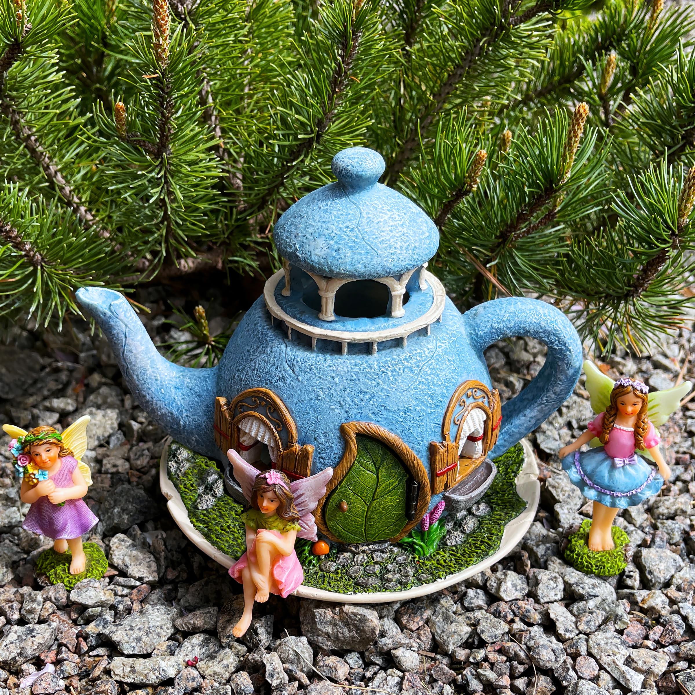 Mood Lab teapot house styled on patio delivering playful outdoor charm