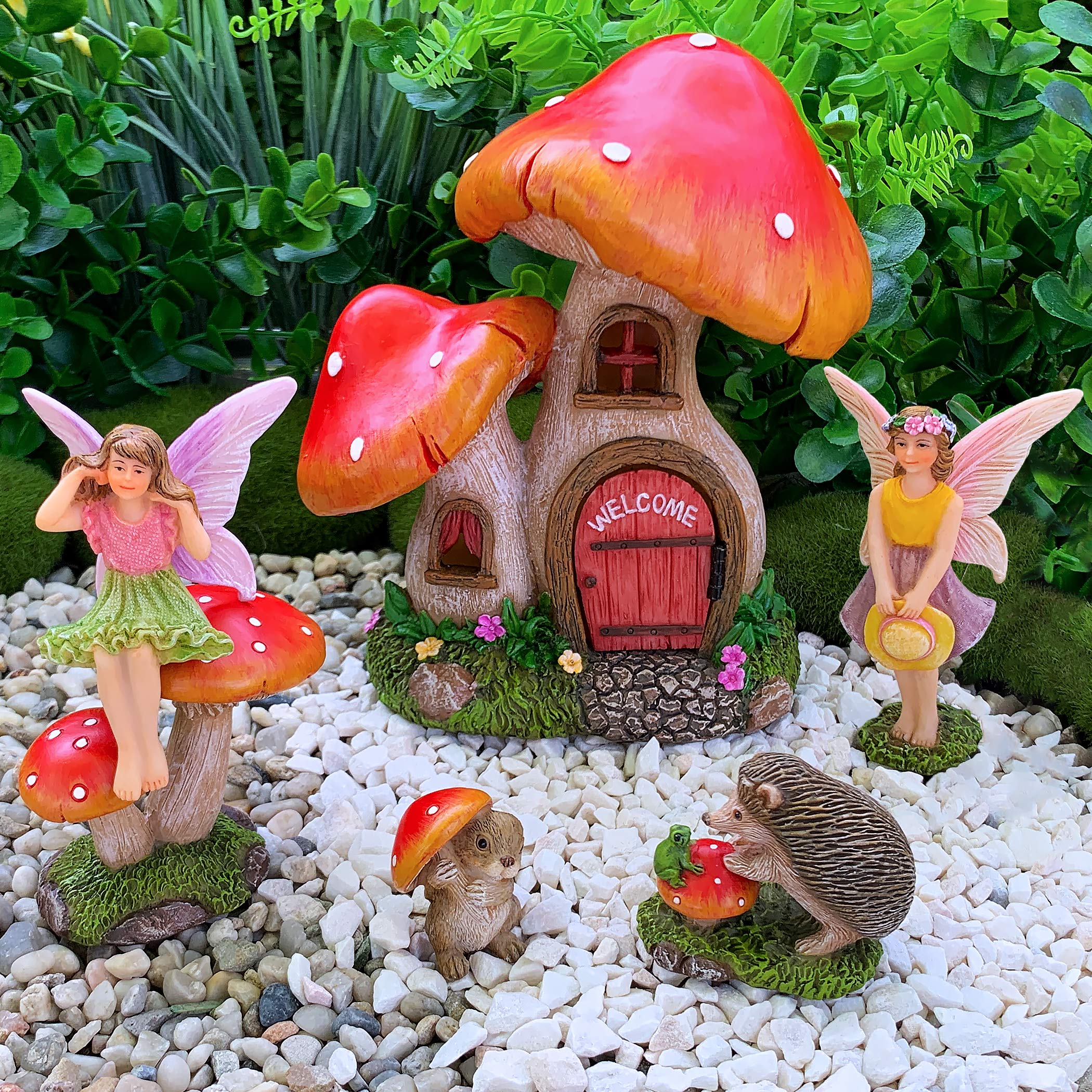 Mood Lab miniature scene inside terrarium creating a tiny landscape