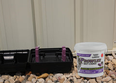 Motomco chunk close-up displaying texture and easy-to-place pieces for efficient use