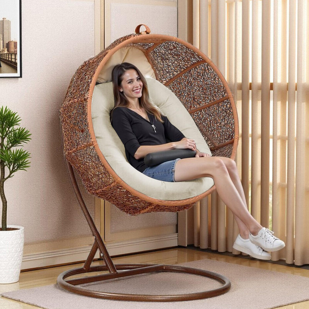 Moutosne vacuum-packed cushion unpacked and fluffed to restore loft