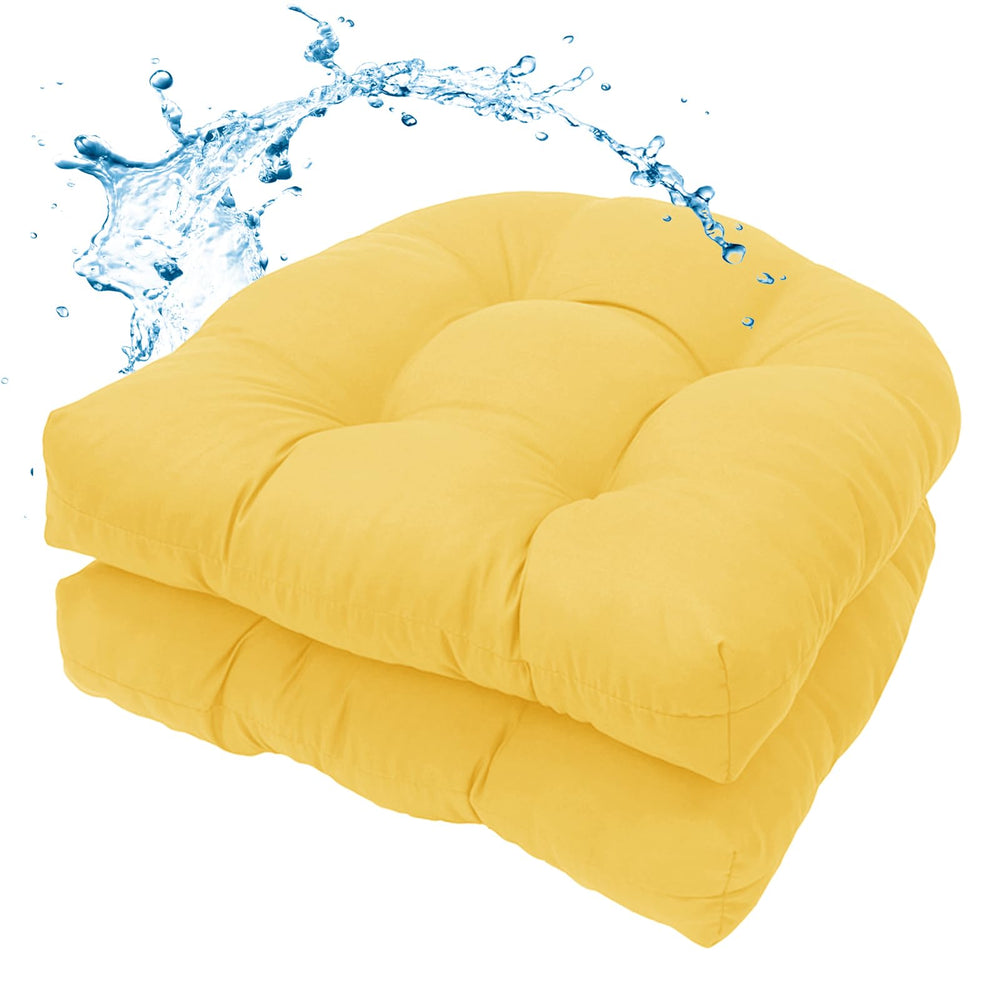 MTMR front view of two cushions on wicker chairs showing comfort
