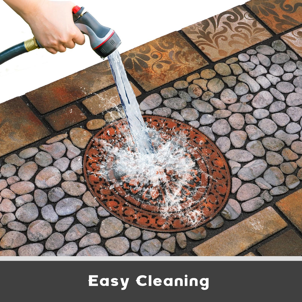 MTOUOCK mat on wet surface illustrating weatherproof performance and drainage
