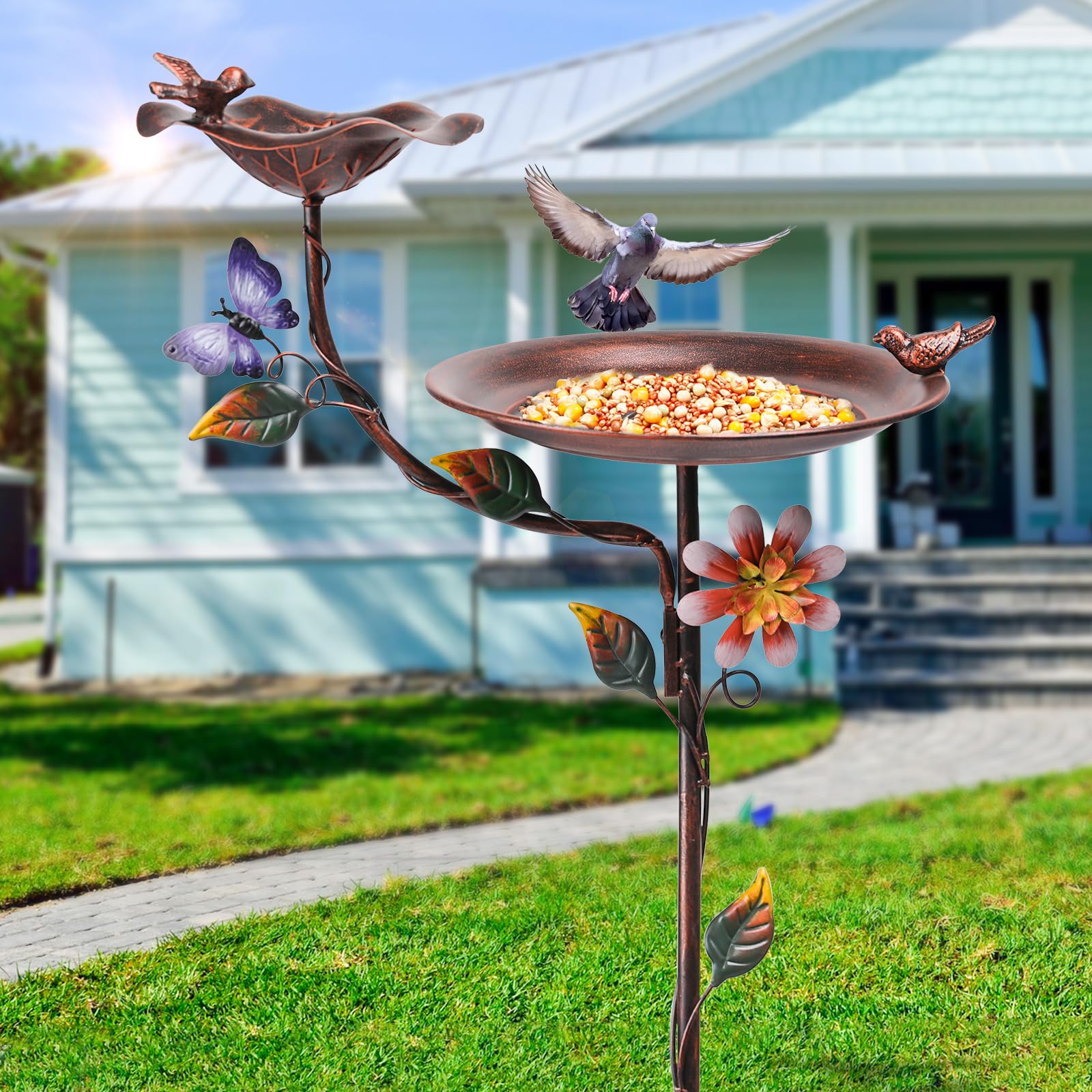 MUMTOP small birds bathing and feeding showing wildlife-friendly design benefit