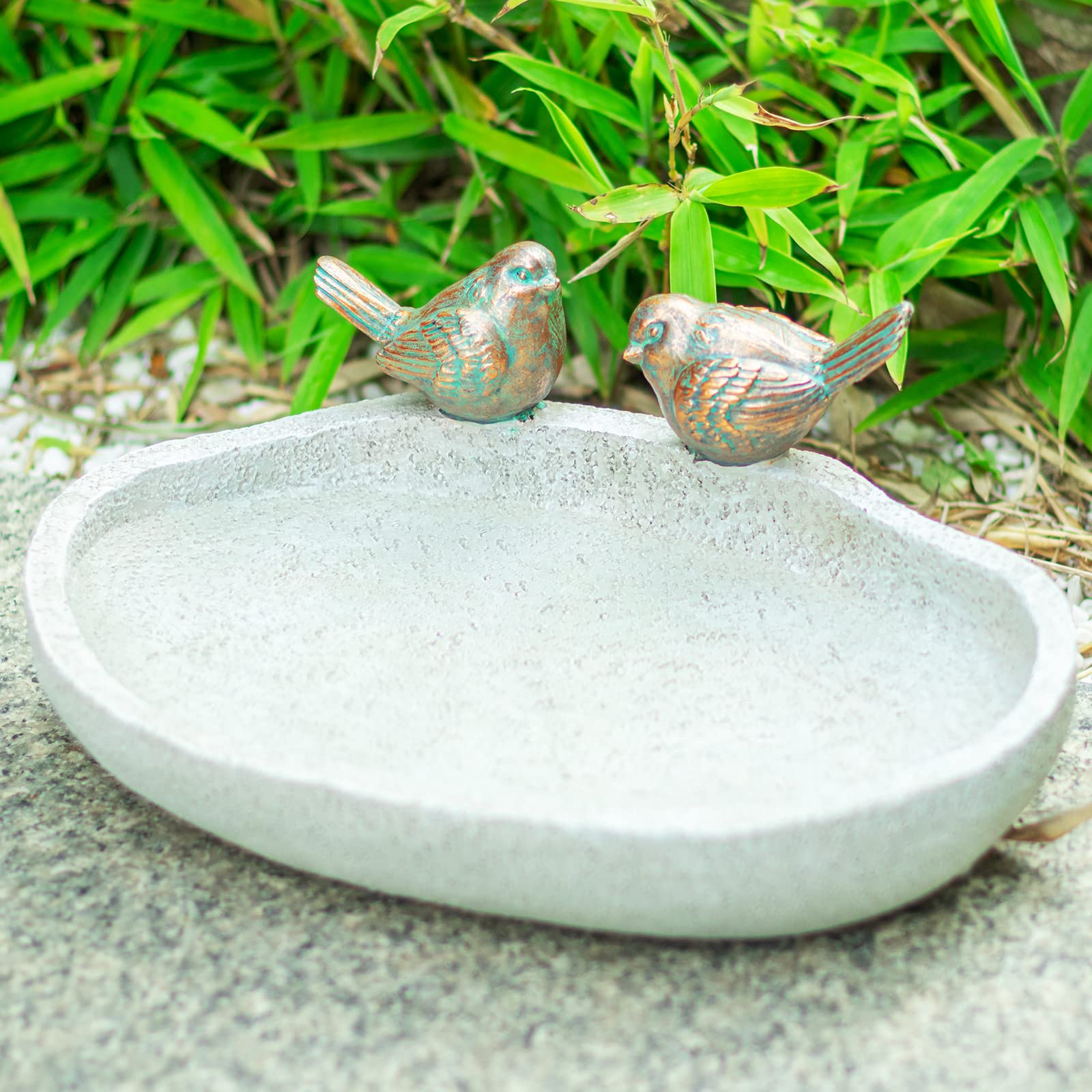 MUMTOP front view of oval birdbath showing vintage look and curb appeal
