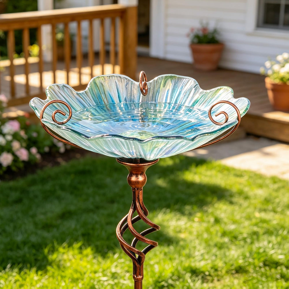 MUMTOP side profile of bowl and stake displaying sturdy design