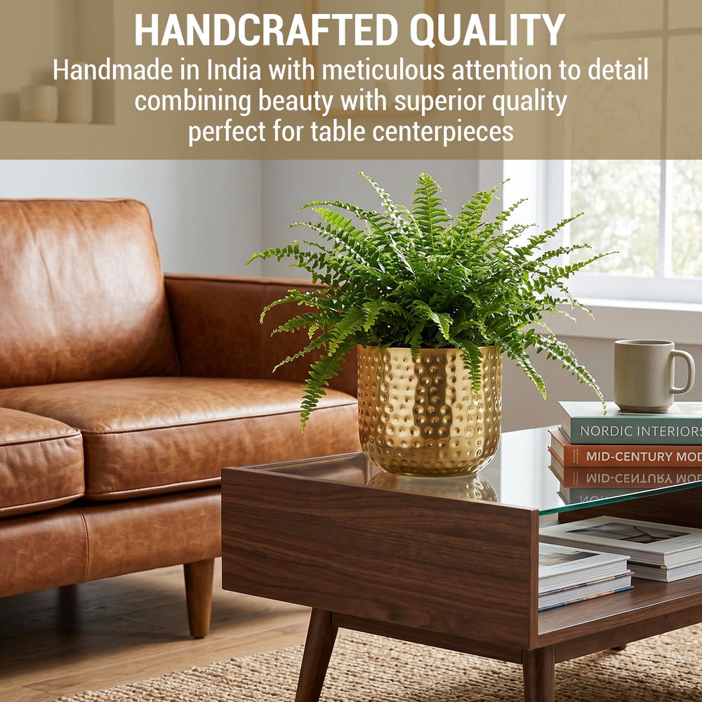 MyGift hammered texture close-up highlighting artisanal surface and visual depth