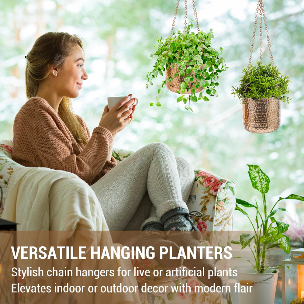 MyGift detail of three-link chains and top hook showing easy hanging and stability benefit