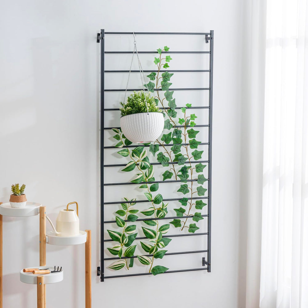 MyGift trellis with hanging pots detail illustrating easy planter attachment and display