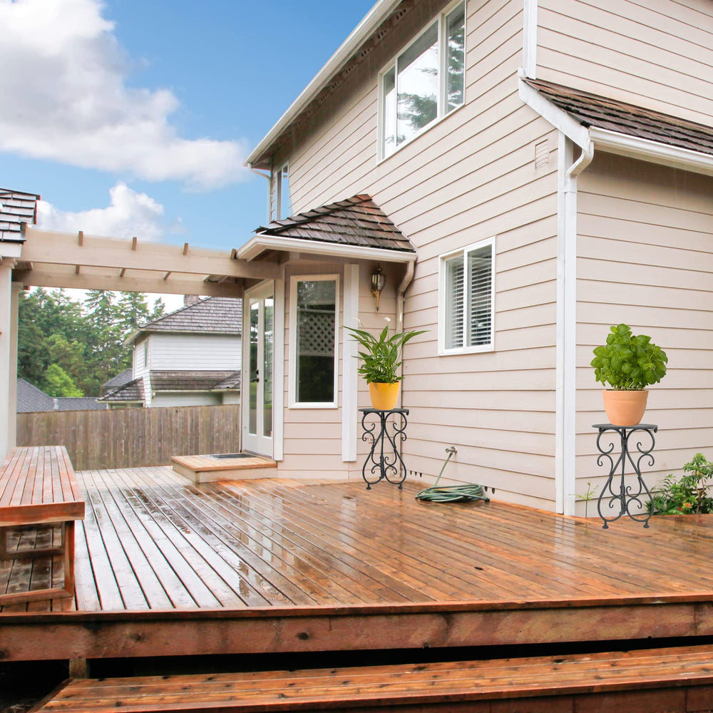 NAKUPE close-up of 11-inch grid top showing drainage and airflow benefit