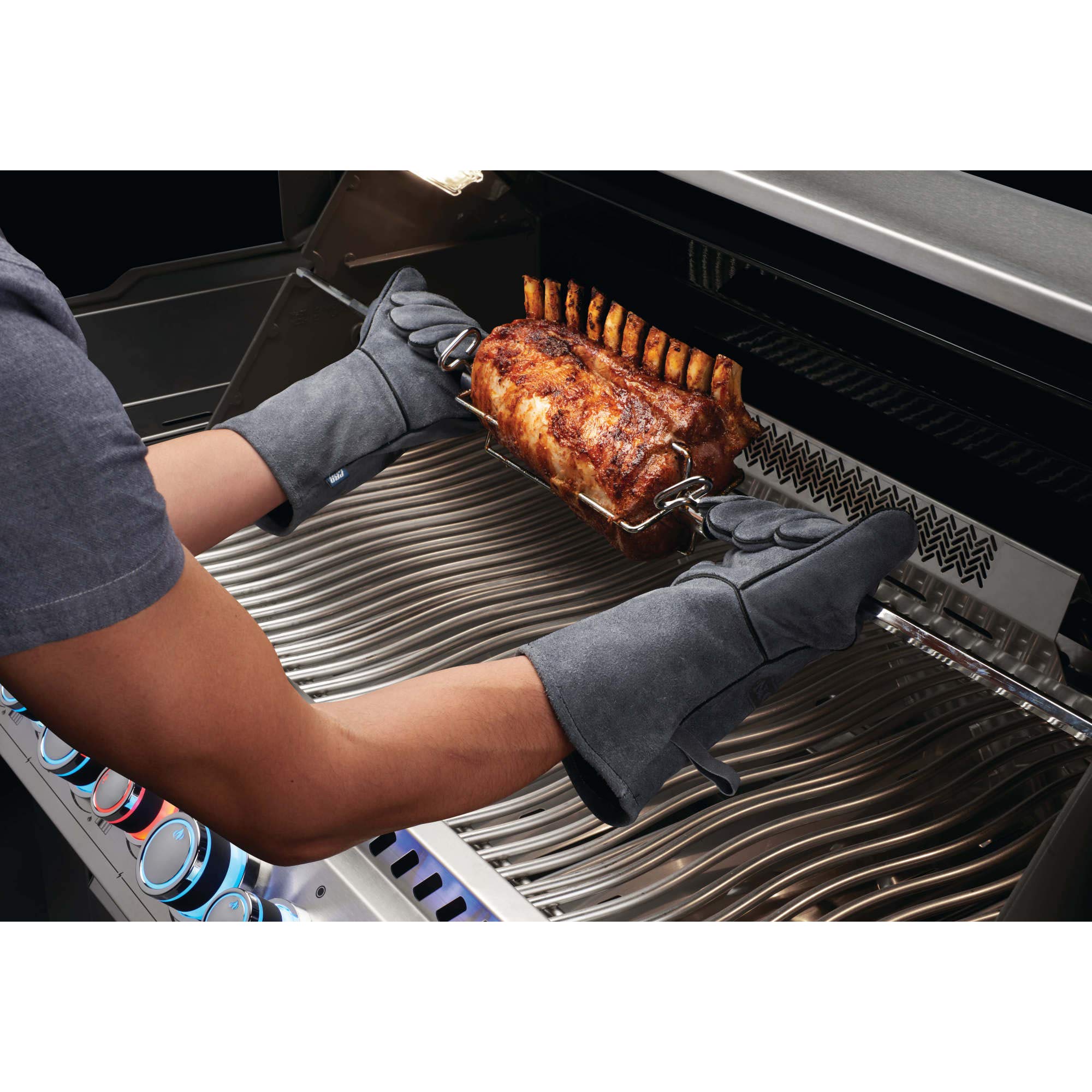 Napoleon gloves interior lining detail providing comfort and extra heat insulation