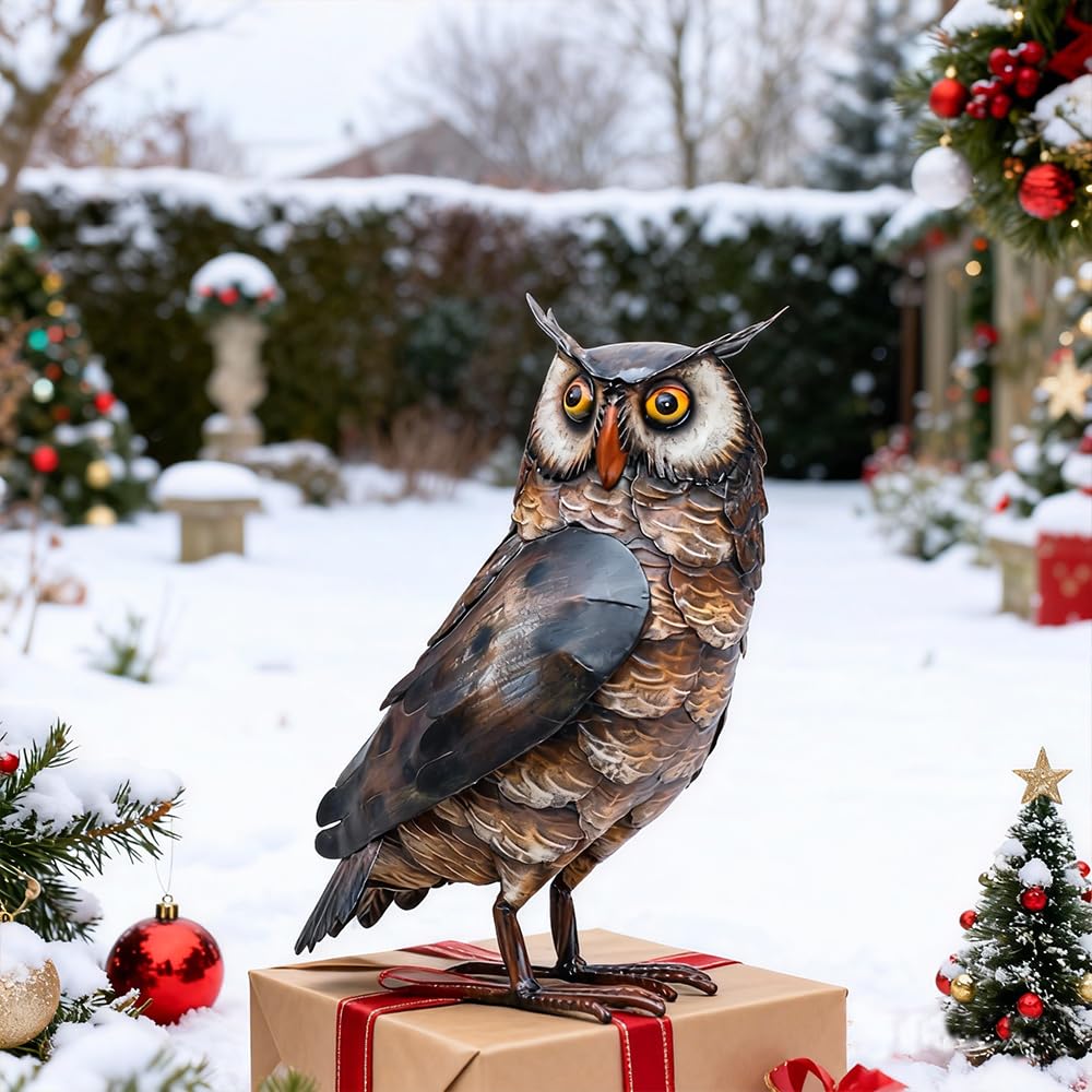 Natelf owl scale next to ruler showing compact size and easy placement advantage